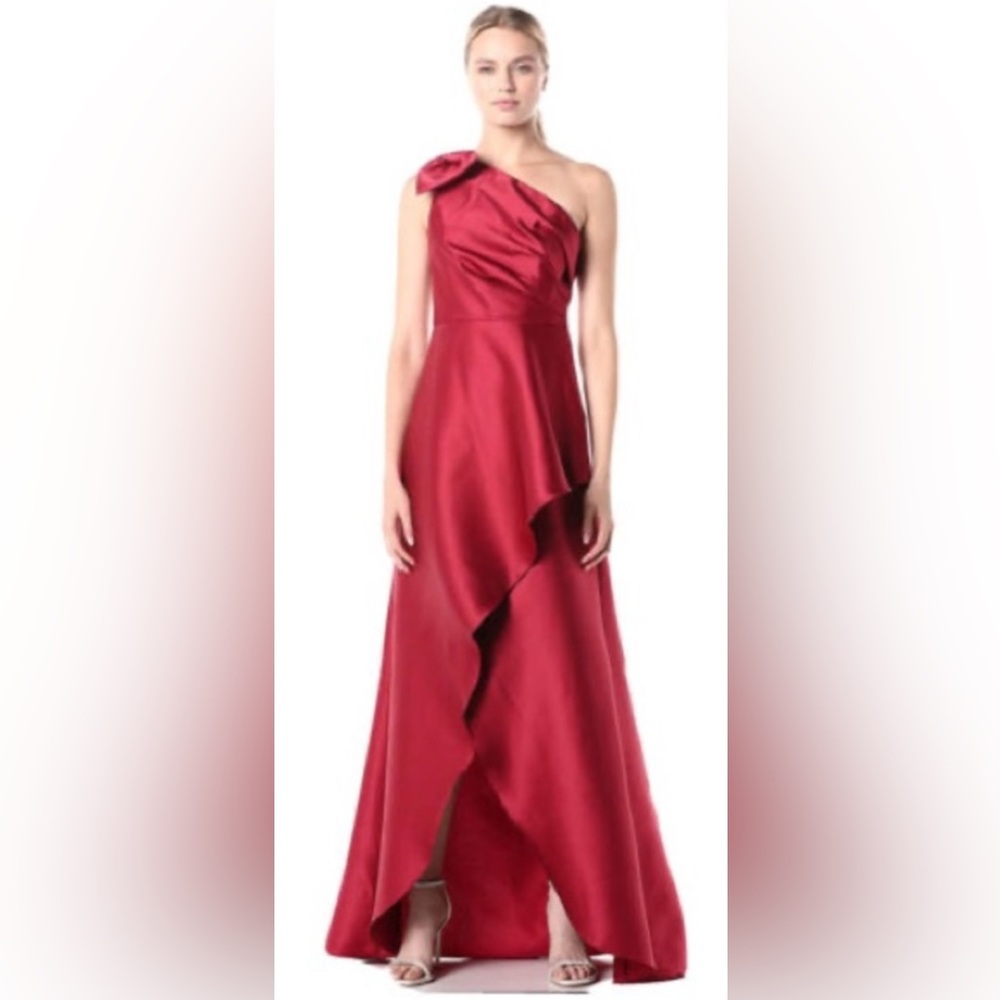 Adrianna Papell Women’s Cardinal Red Mikado Long Gown Size 12